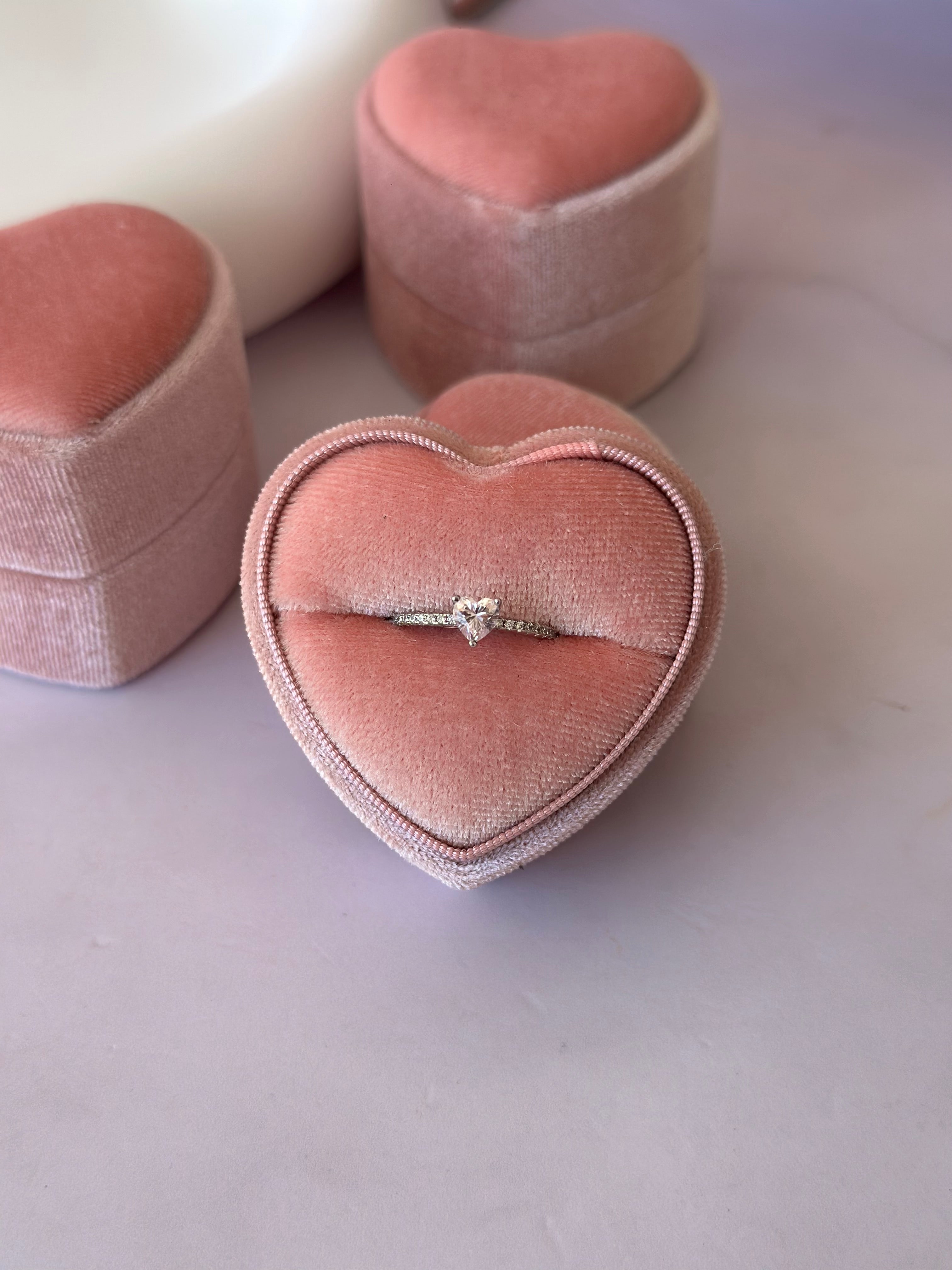 ANILLO DE CORAZÓN