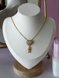 COLLAR CON DIGE DE NIÑO CHAPA DE ORO