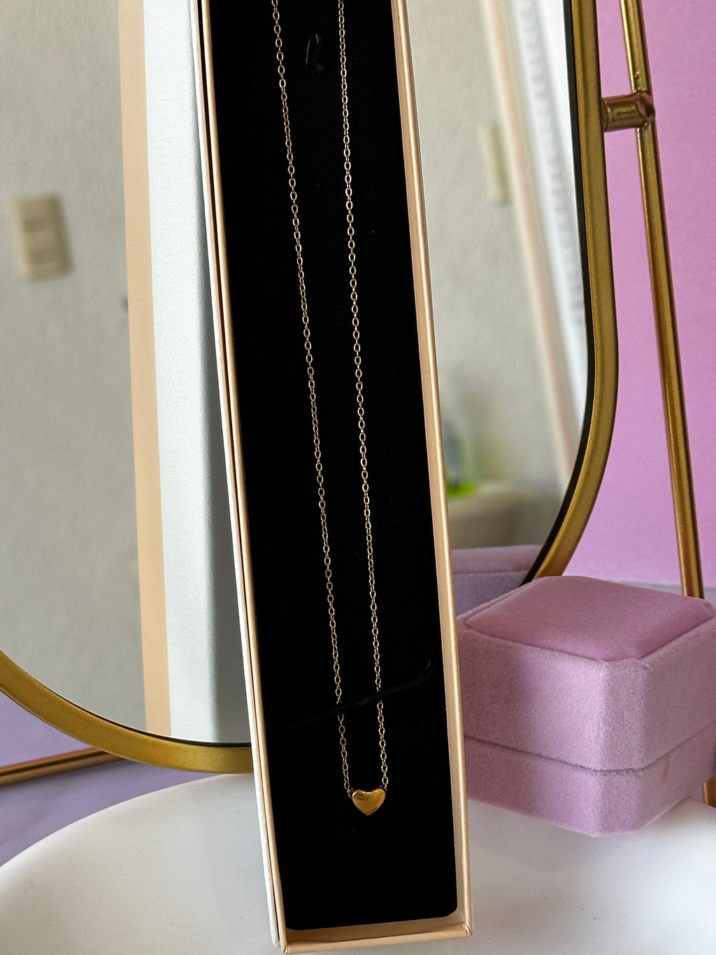 COLLAR EN FORMA DE CORAZÓN CHAPA DE ORO