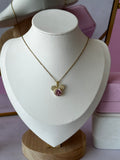 COLLAR CON DIGE DE MICKEY CON PIEDRA PRECIOSA CHAPA DE ORO