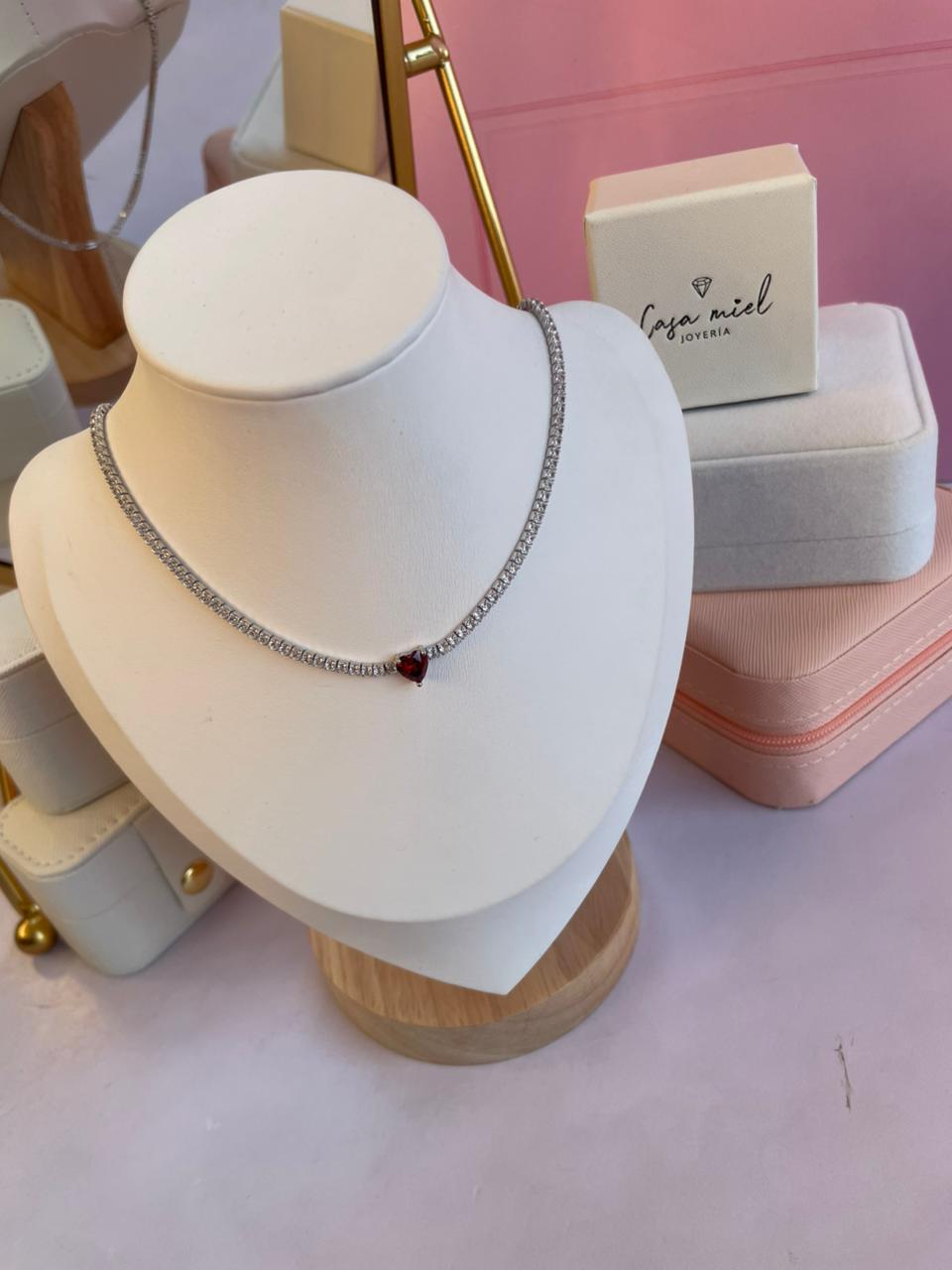 GARGANTILLA CORAZON DE PLATA LEY 925 CON PIEDRAS